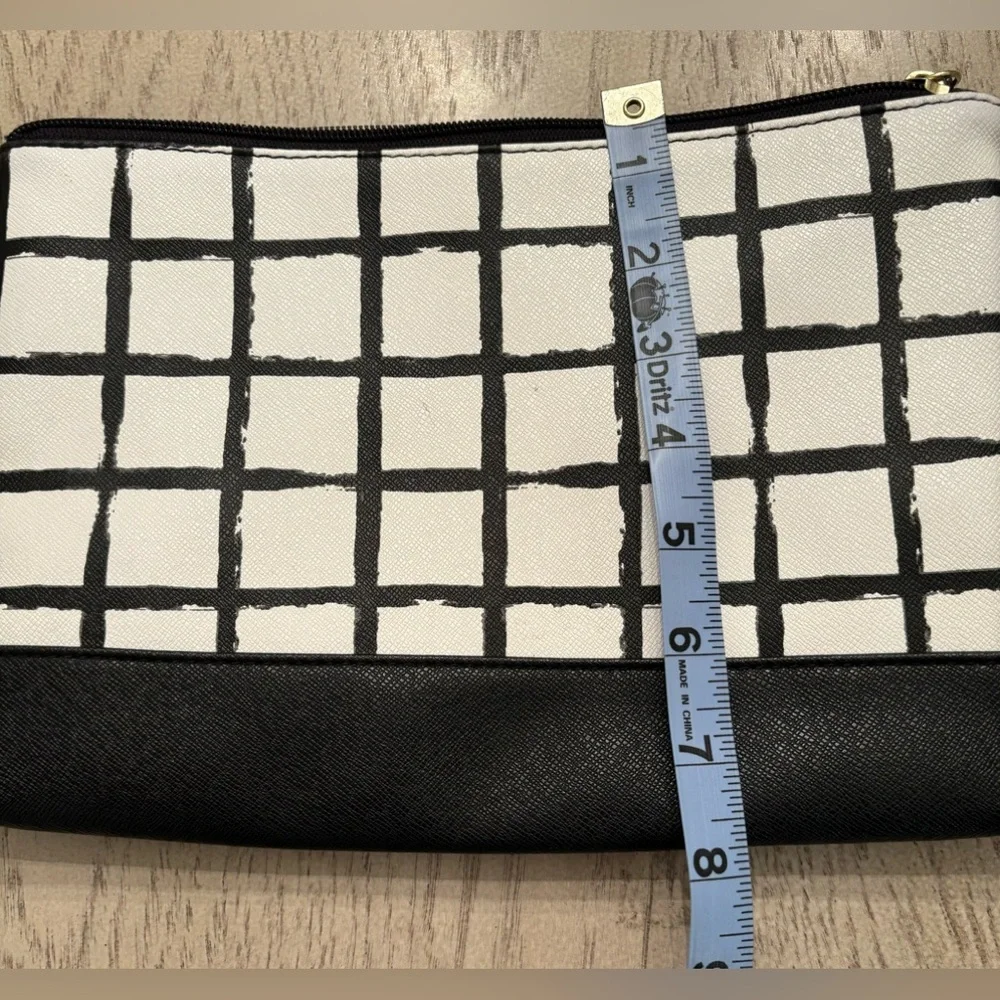 Large Black & White Cosmetic Bag
